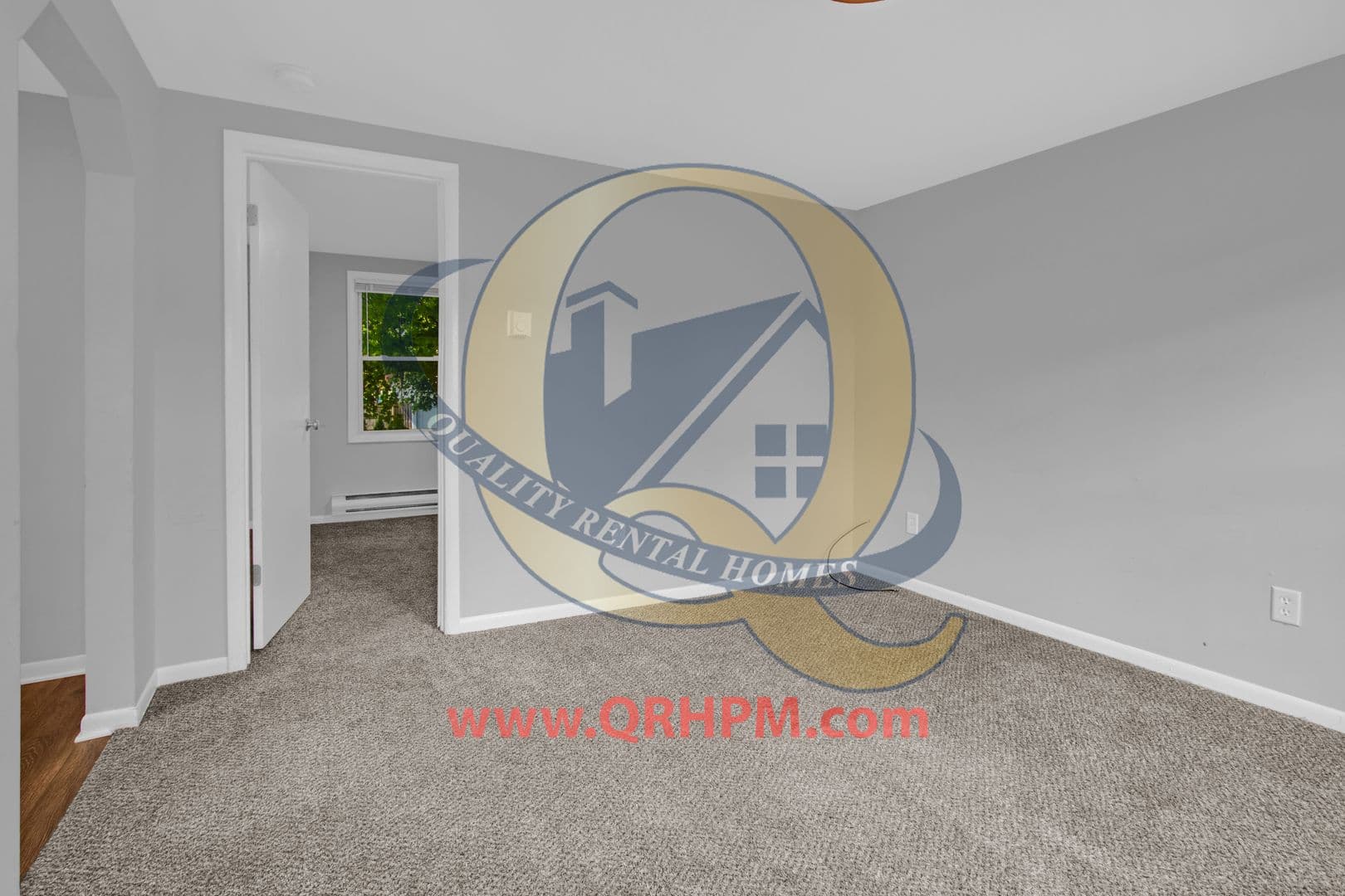 Clio Apartment: S Mill St
