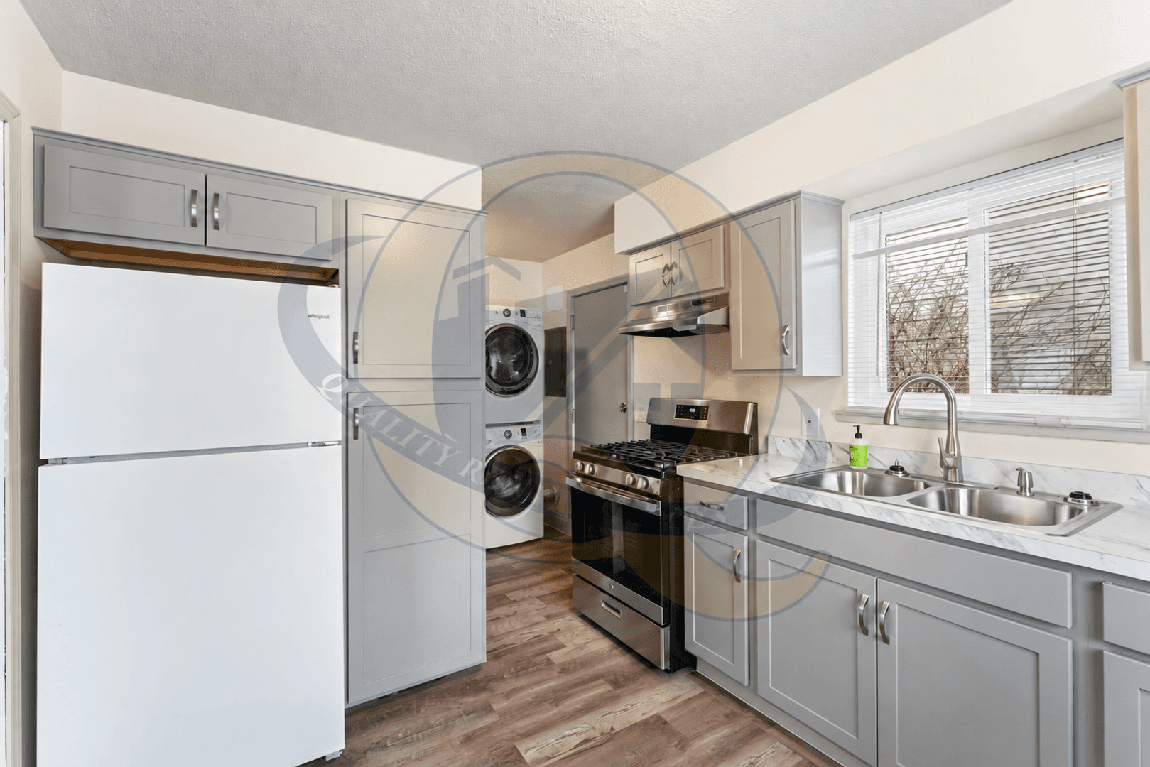 Burton House: 1152 Allen St