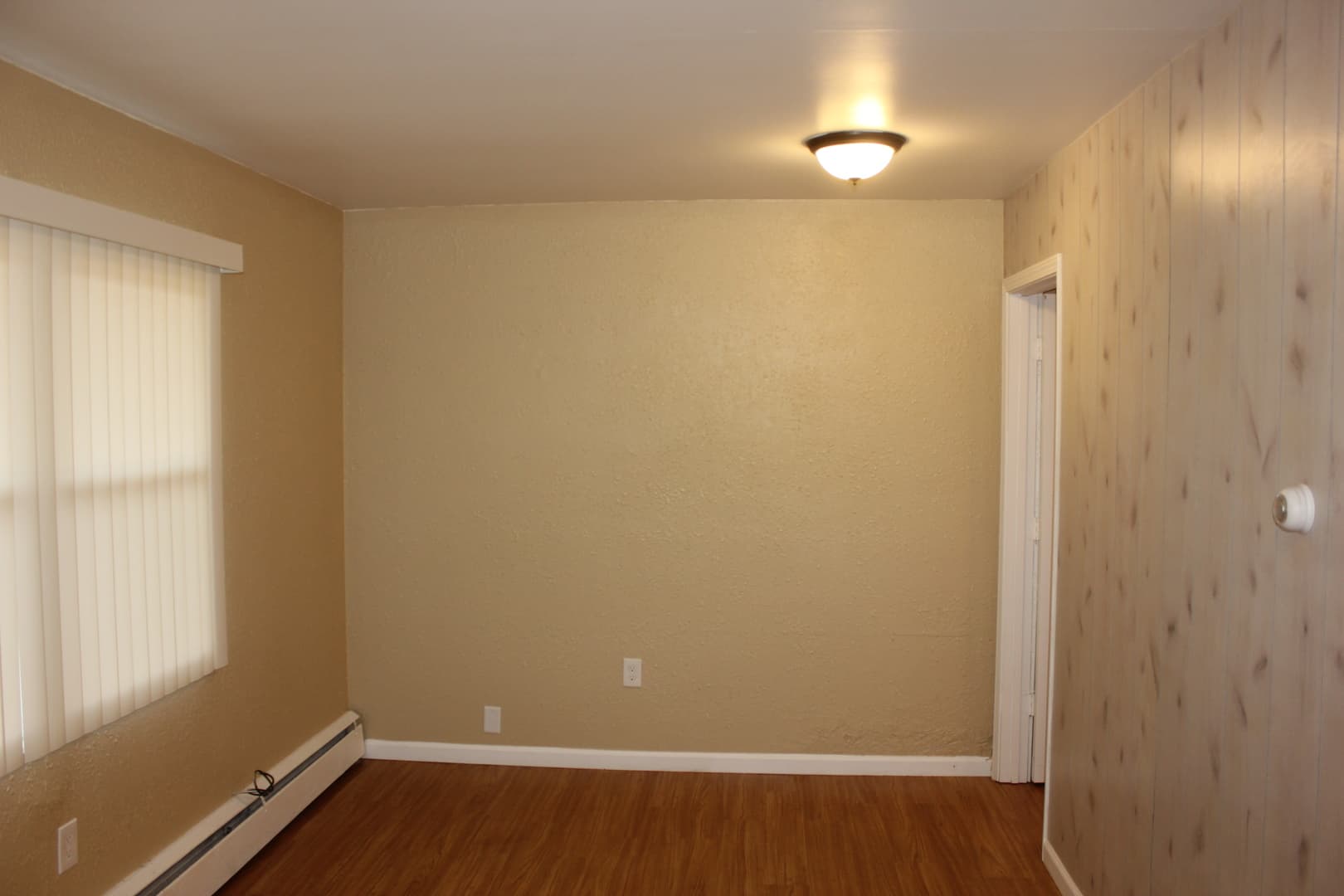 Flint Apartment: 2702 Maryland Ave