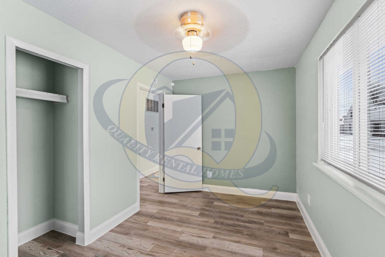 Burton House: 1152 Allen St