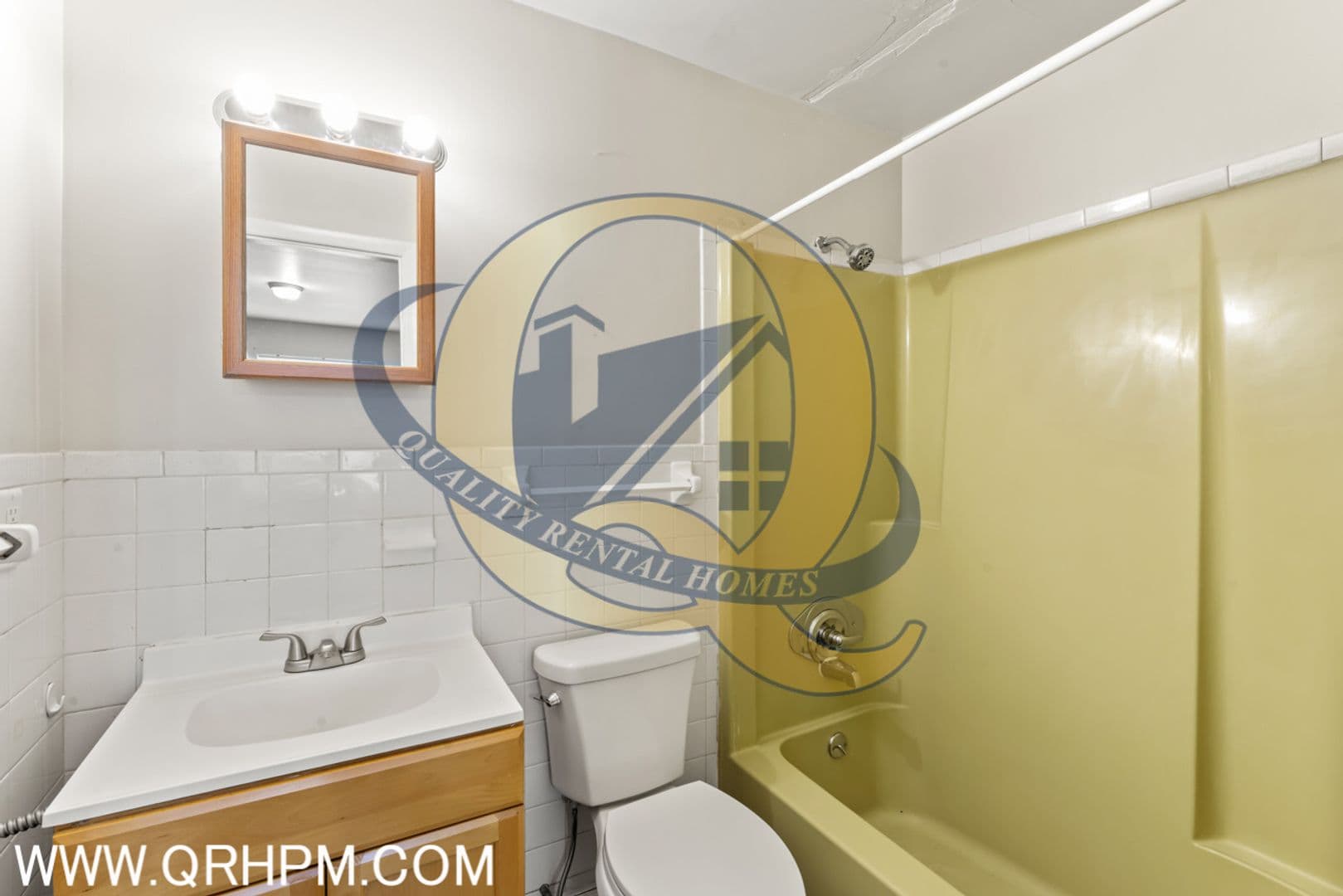 Mt. Morris Apartment: 828 North St