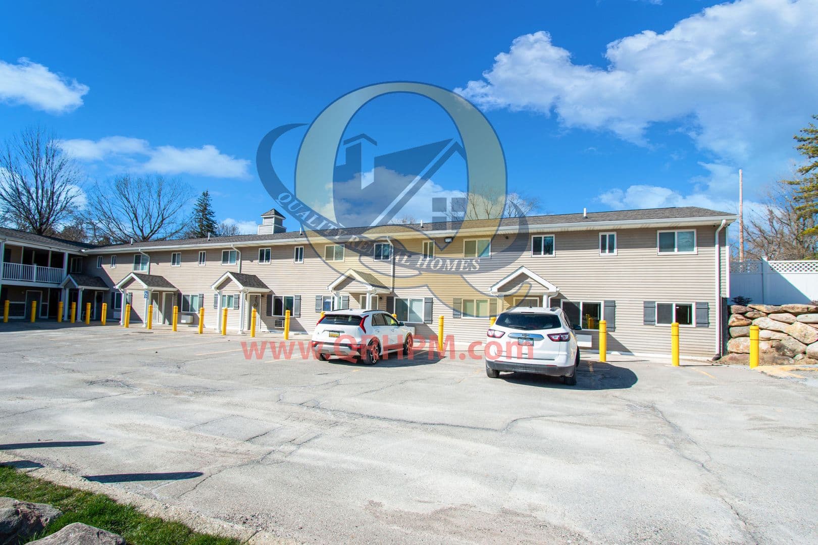 Flushing Apartment: 5247 Harold Dr