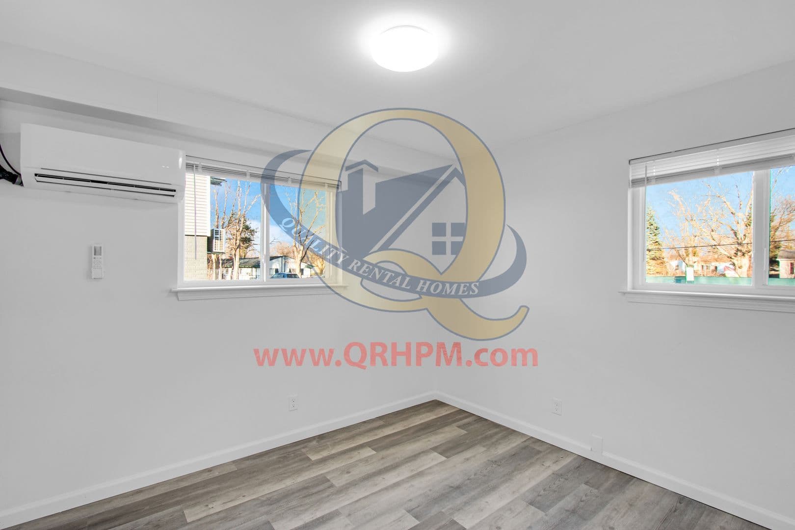 Flint Apartment: 3901 N Averill Ave