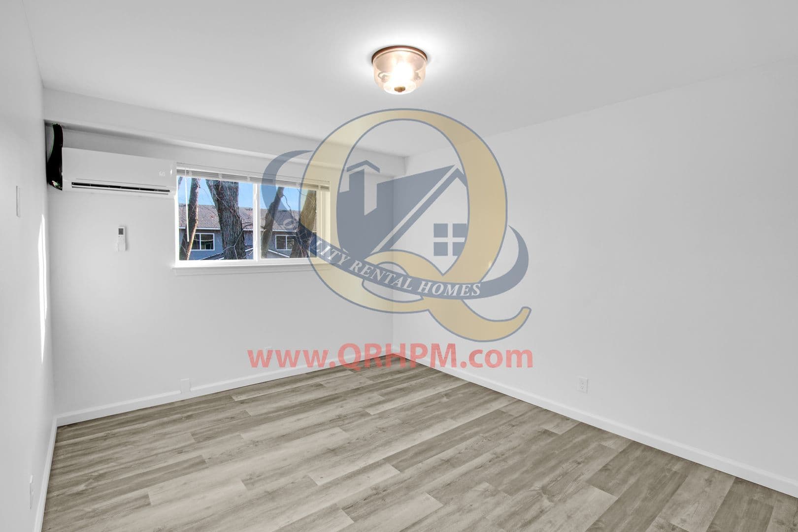 Flint Apartment: 3901 N Averill Ave