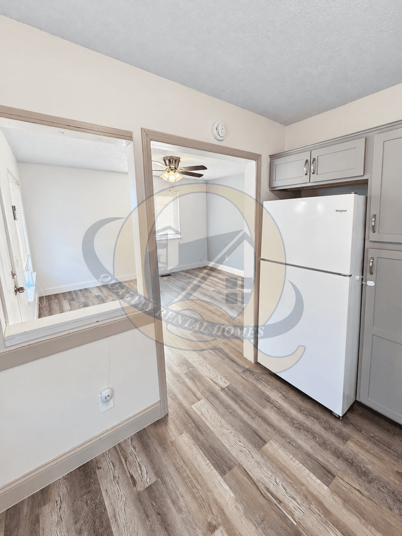 Burton House: 1152 Allen St