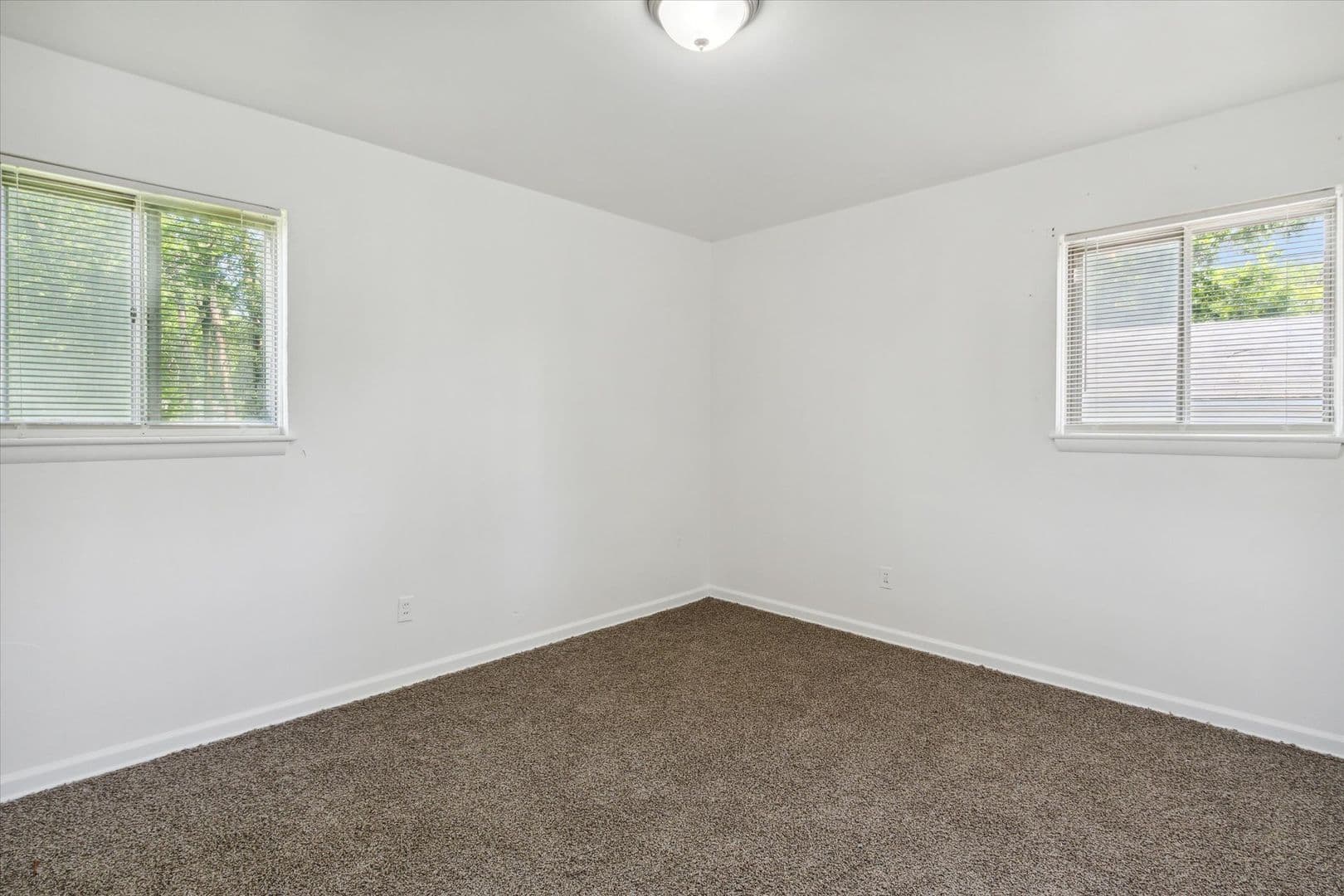 Detroit House: 19400 Harlow