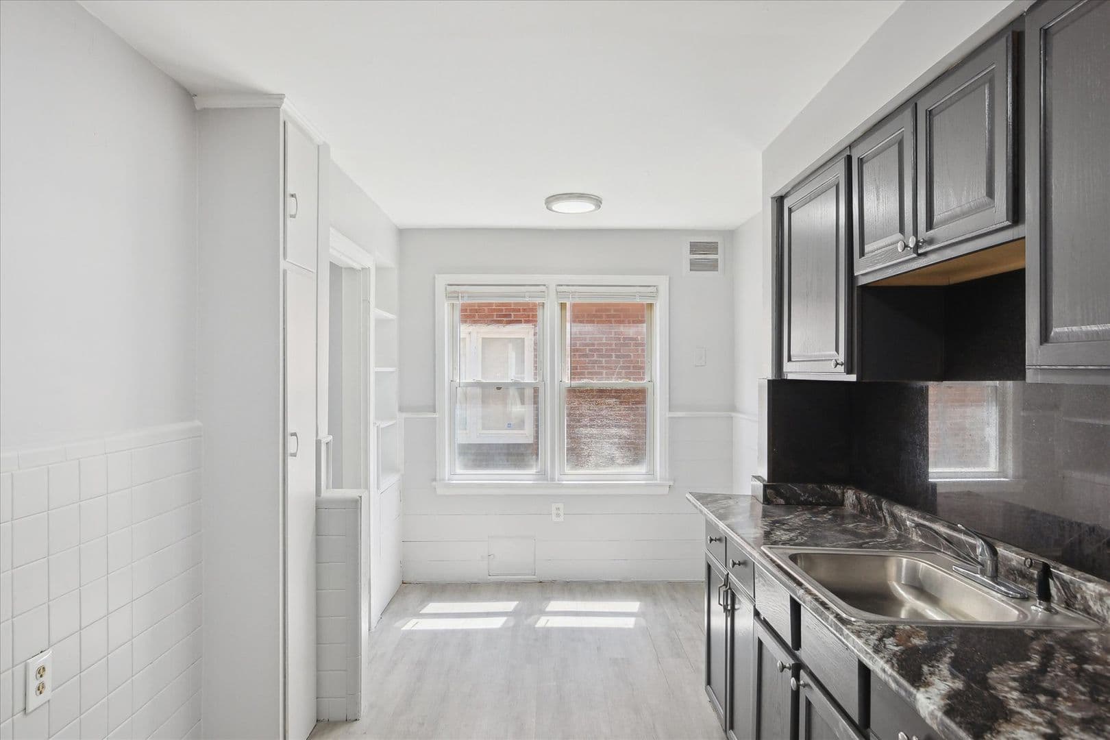 Detroit House: 17326 Mansfield