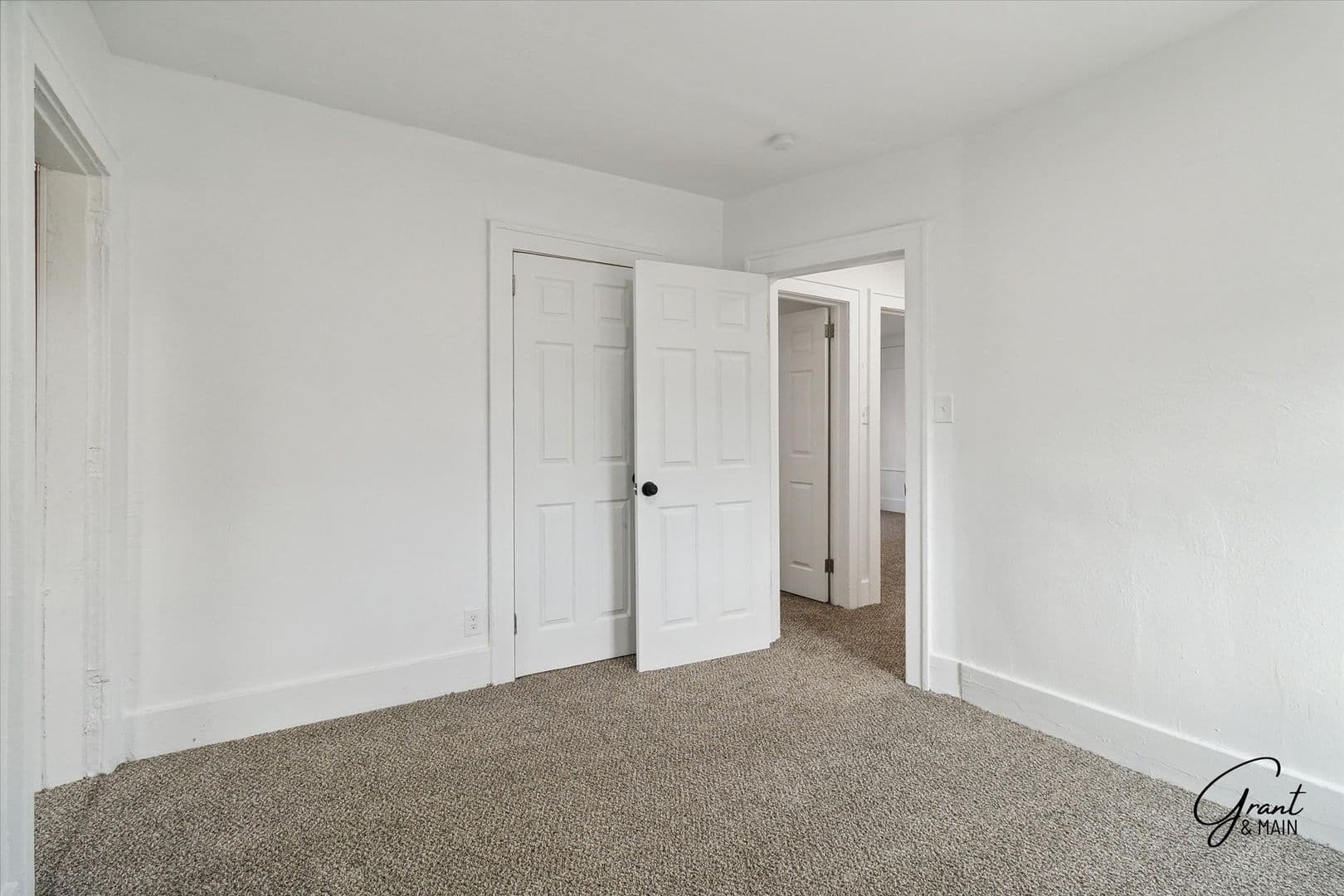 Detroit House: 16211 Kentucky