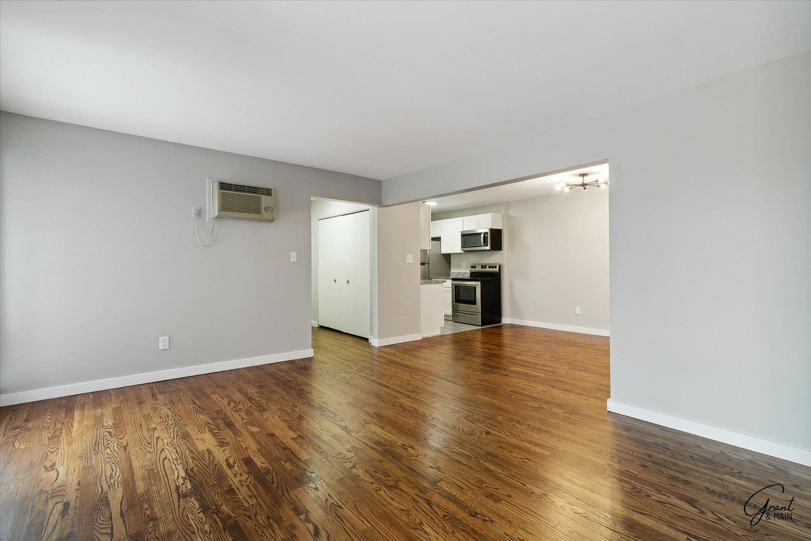 Ferndale Apartment: 494 E. Breckenridge