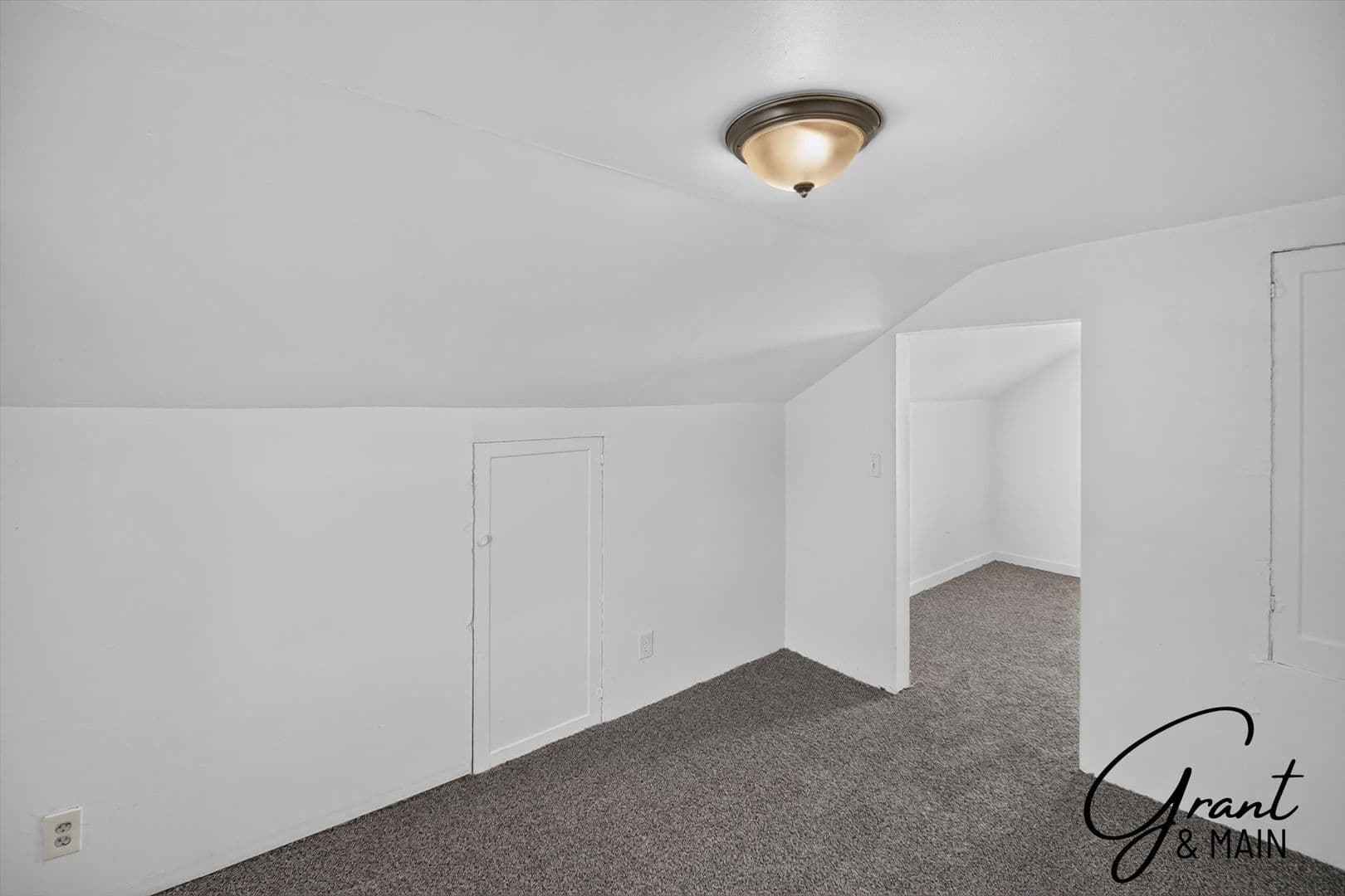 Eastpointe House: 21787 Nevada