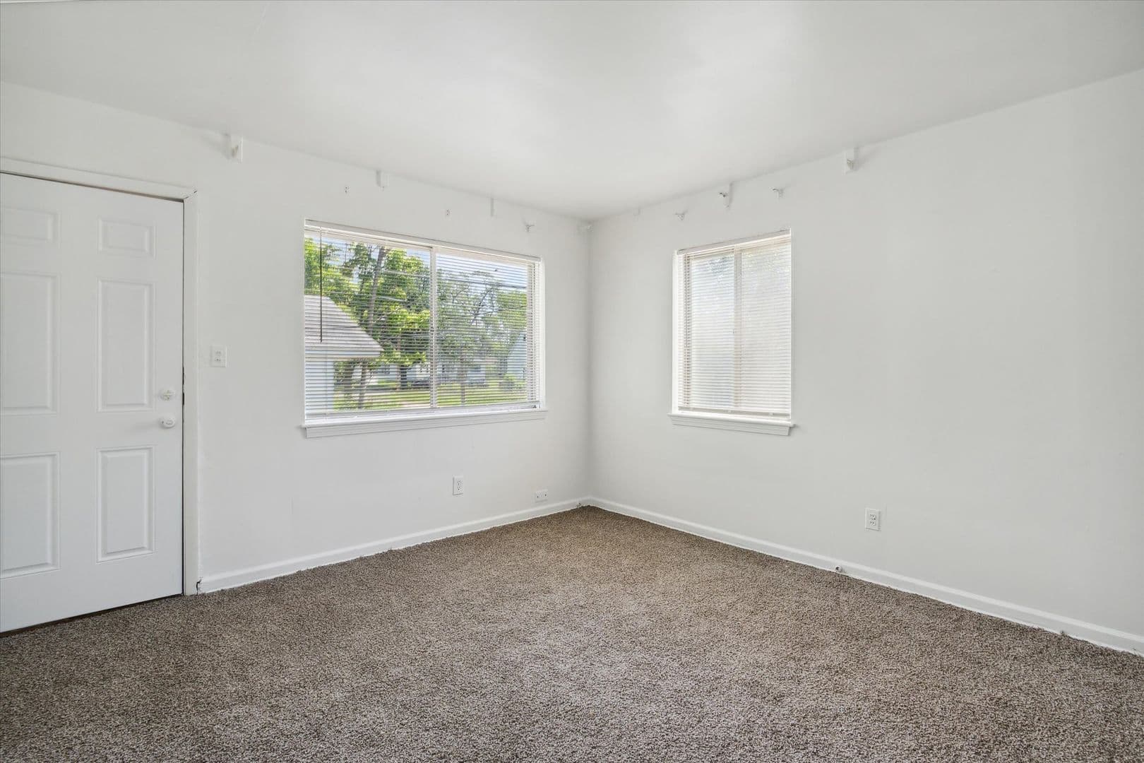 Detroit House: 19400 Harlow