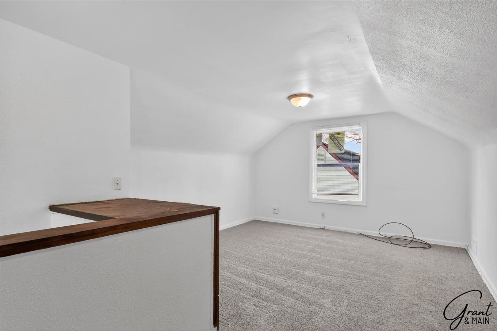 Detroit House: 20259 Oakfield