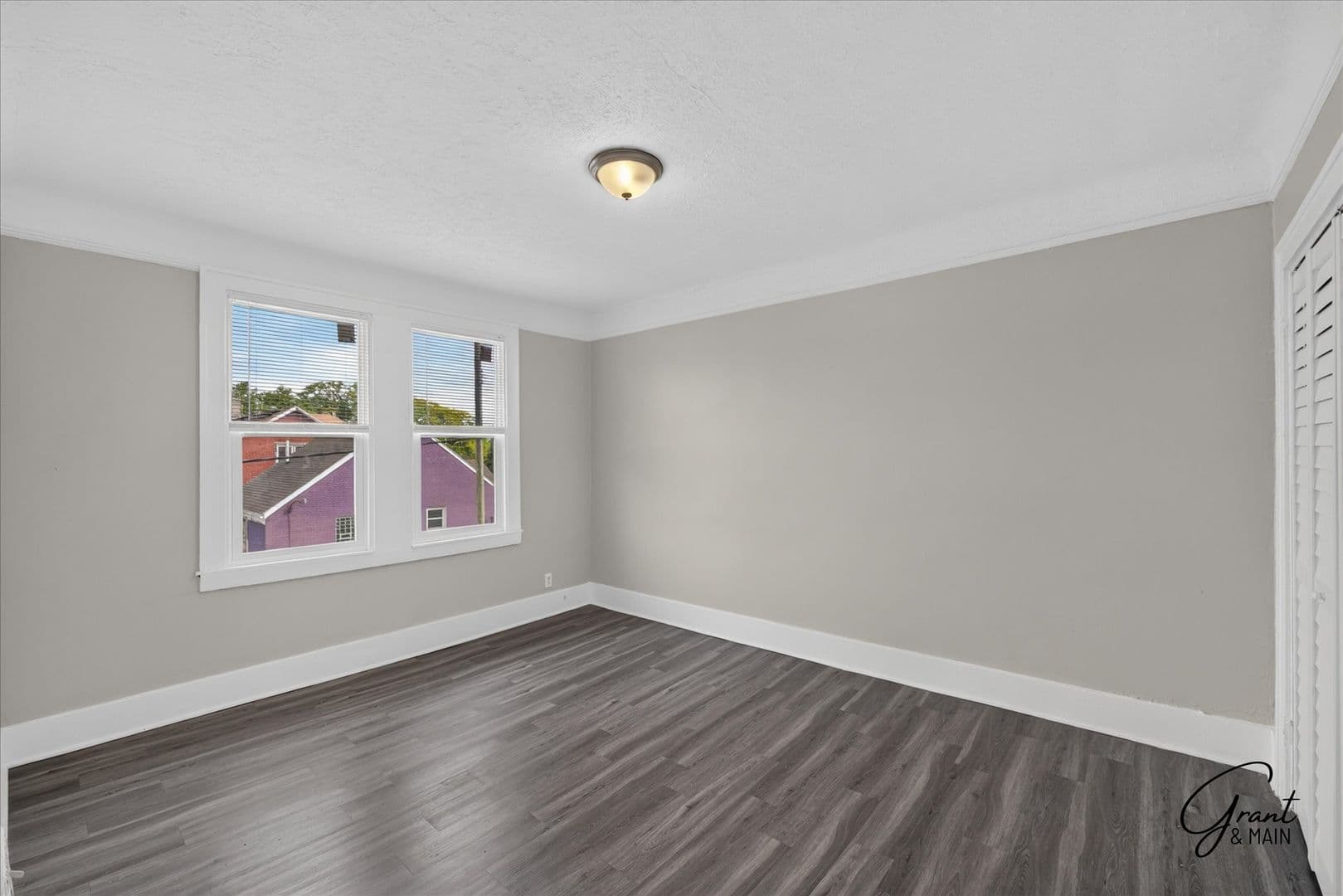 Detroit Apartment: 7005 - 7015 Eaton Street