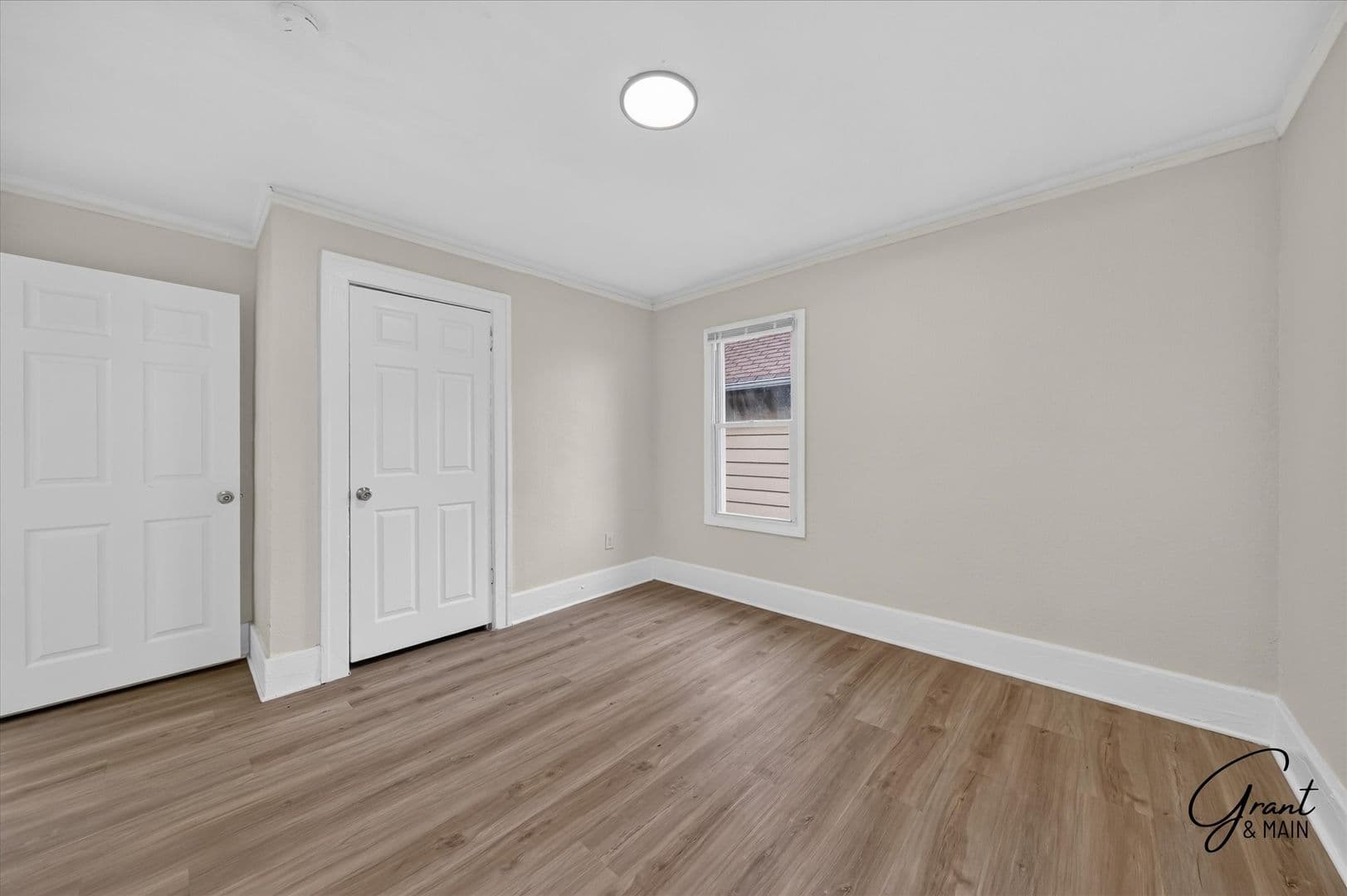 Detroit House: 2633 Burlingame St