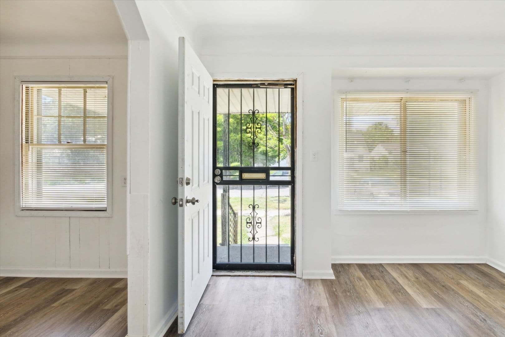 Detroit House: 19400 Harlow
