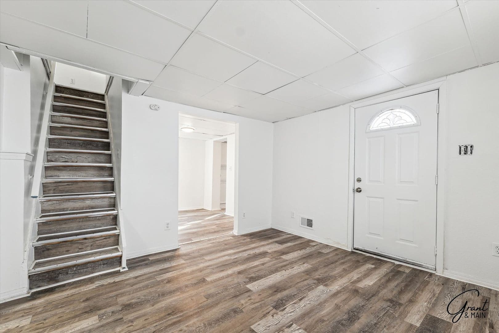 Warren House: 2615 Emmons