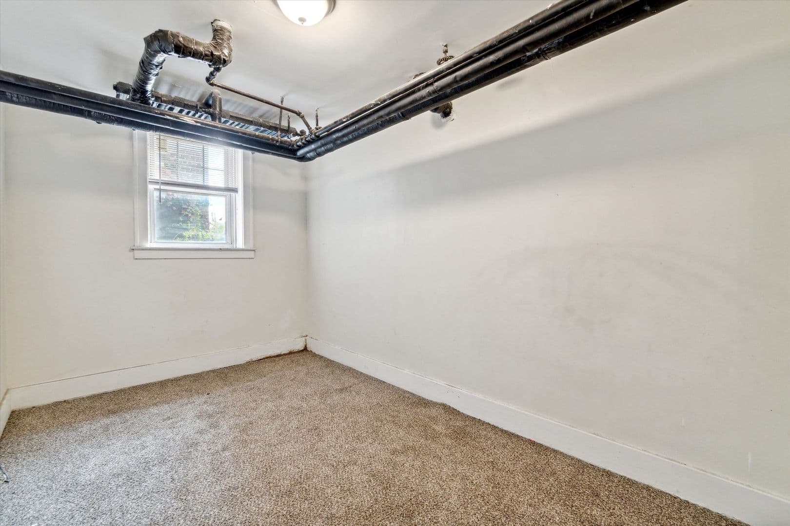 Detroit Apartment: 709 Hazelwood