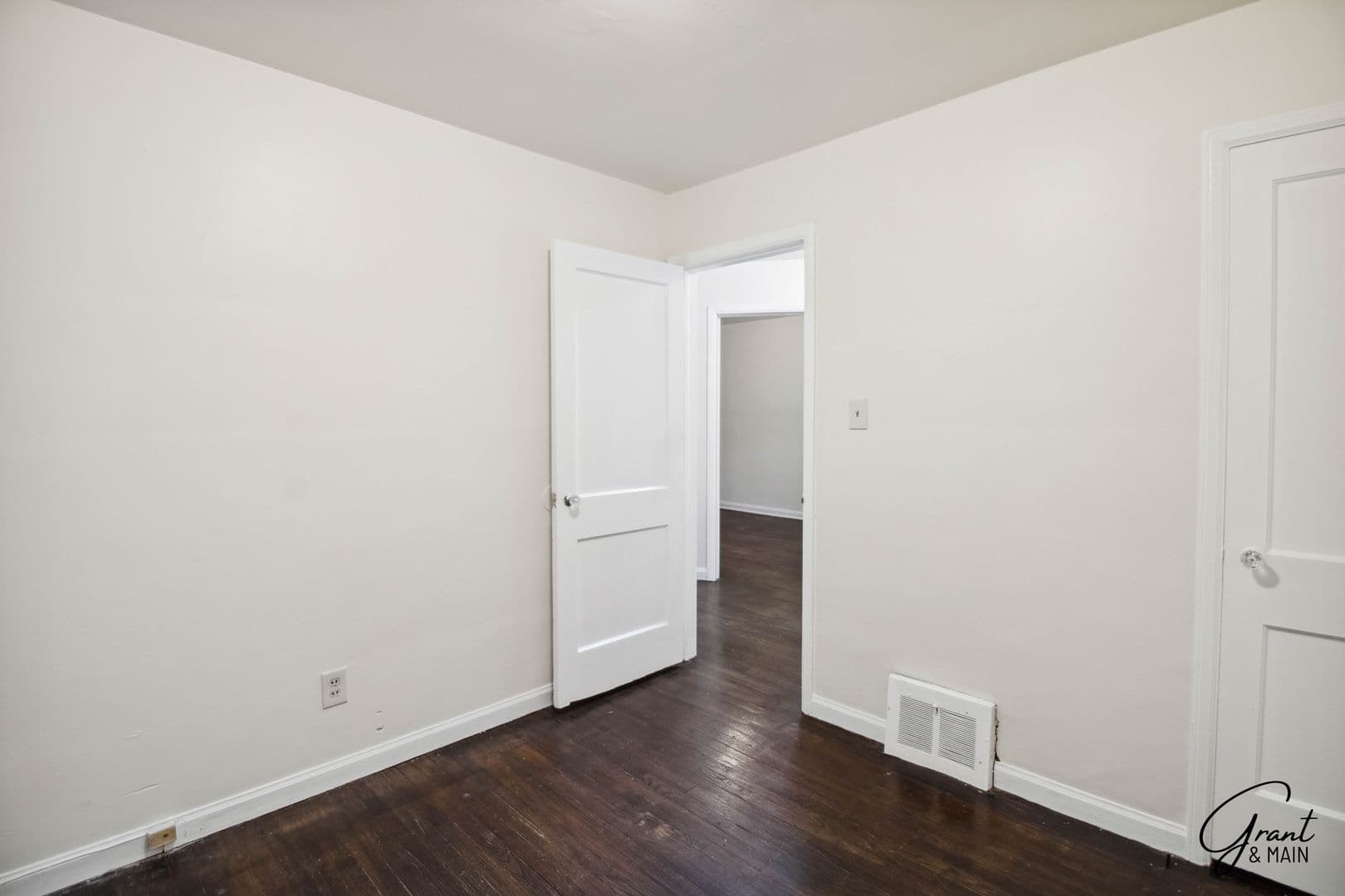 Detroit House: 19035 Fielding