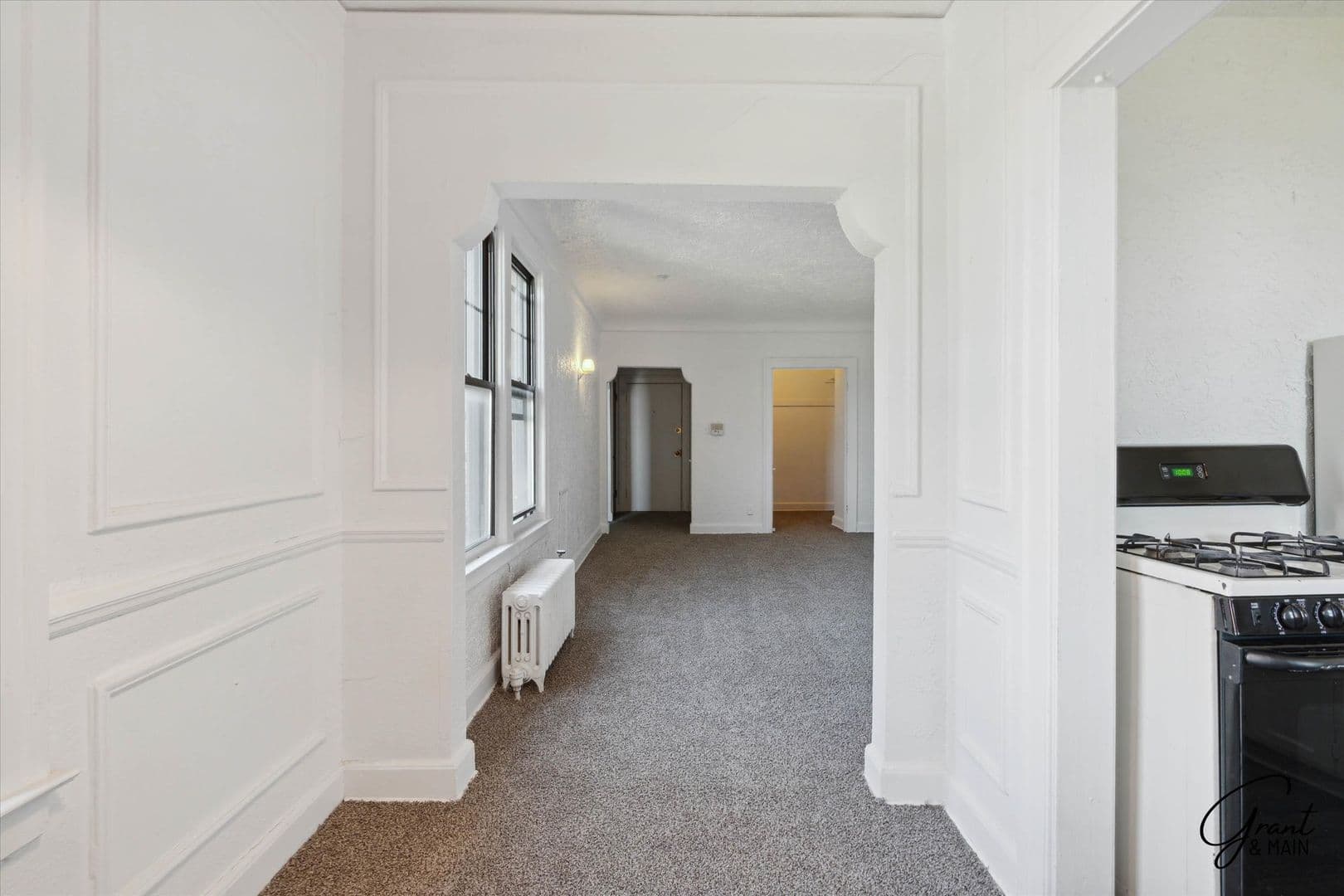 Detroit Apartment: 2023 Tuxedo Street