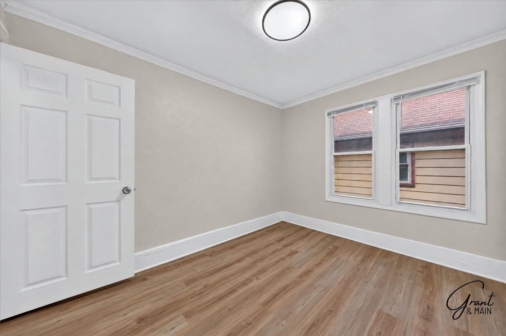 Detroit House: 2633 Burlingame St