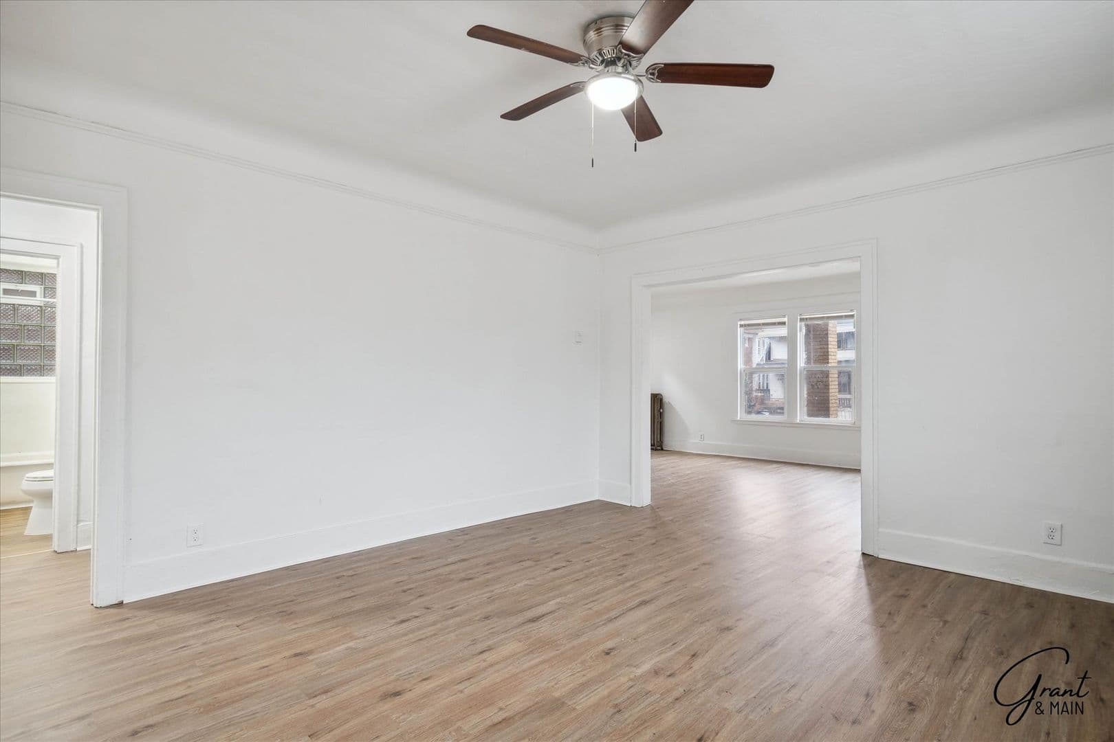 Detroit Apartment: 2433 Pasadena St.