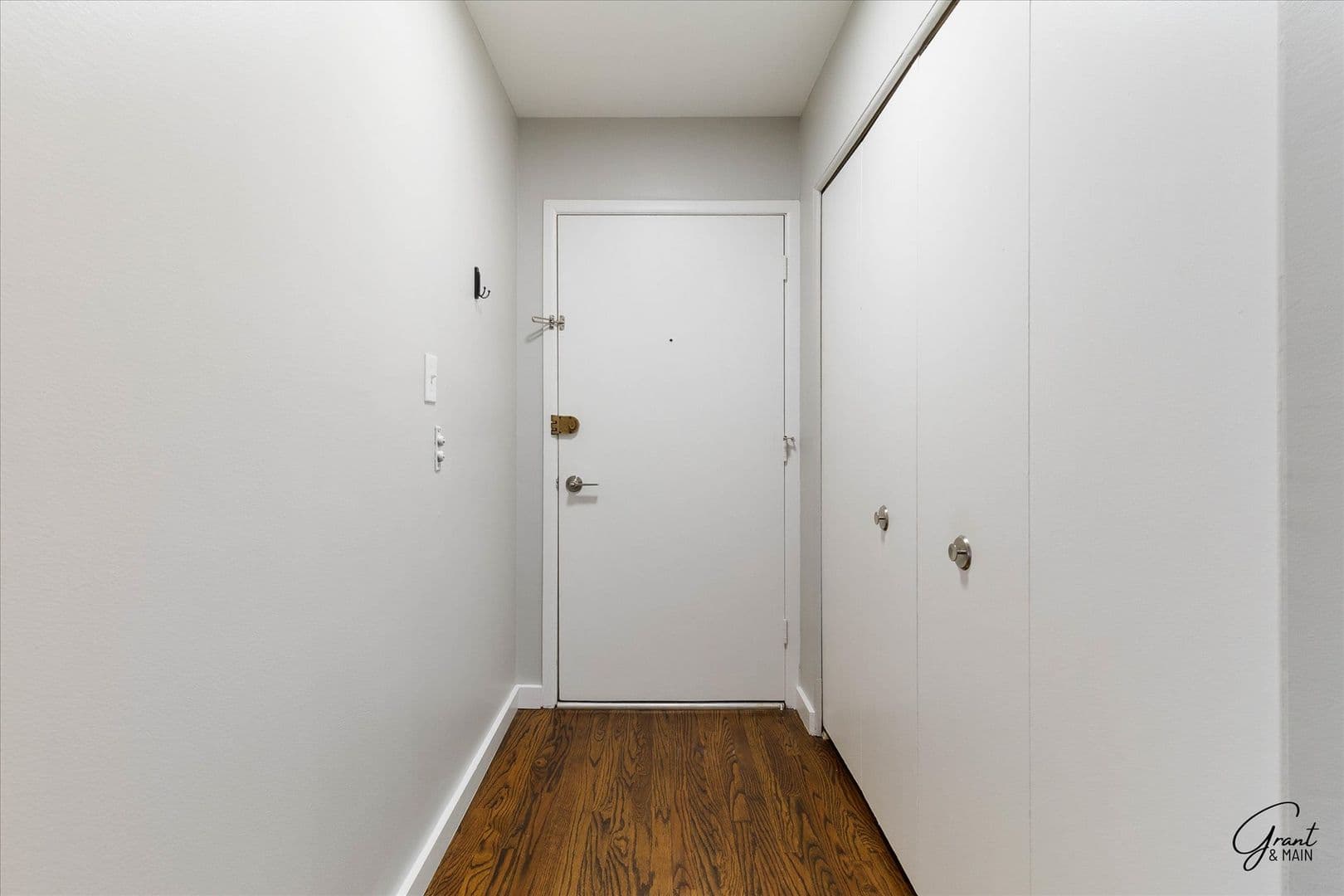 Ferndale Apartment: 494 E. Breckenridge