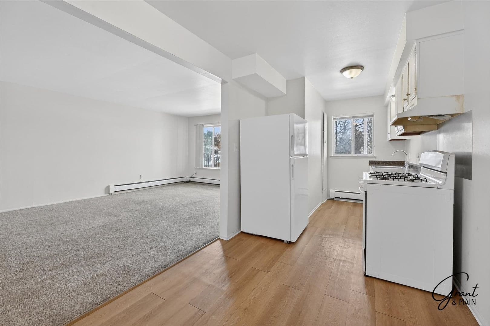 Garden City Apartment: 6409 Middlebelt