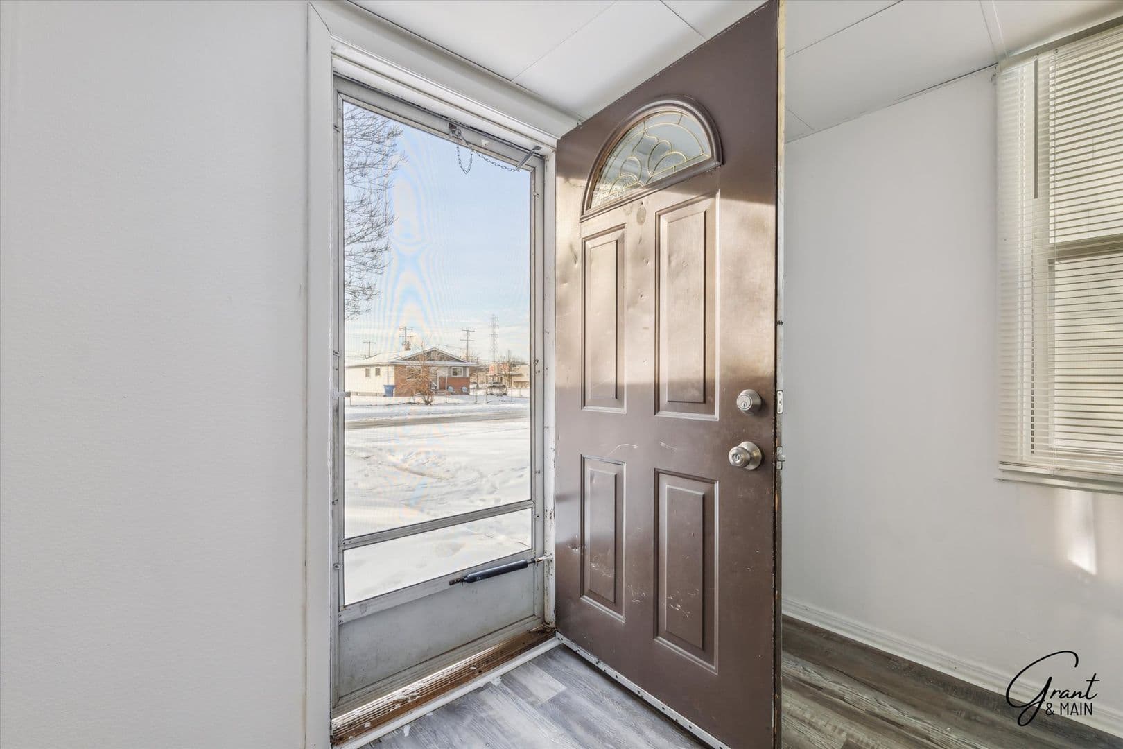 Warren House: 2615 Emmons