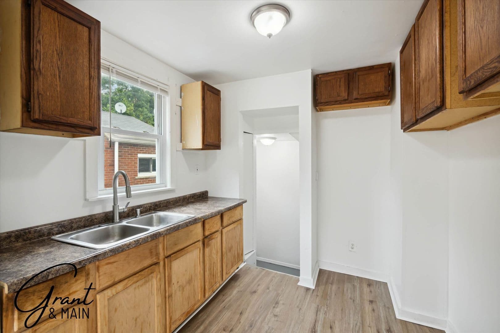 Detroit House: 13926 Rockdale