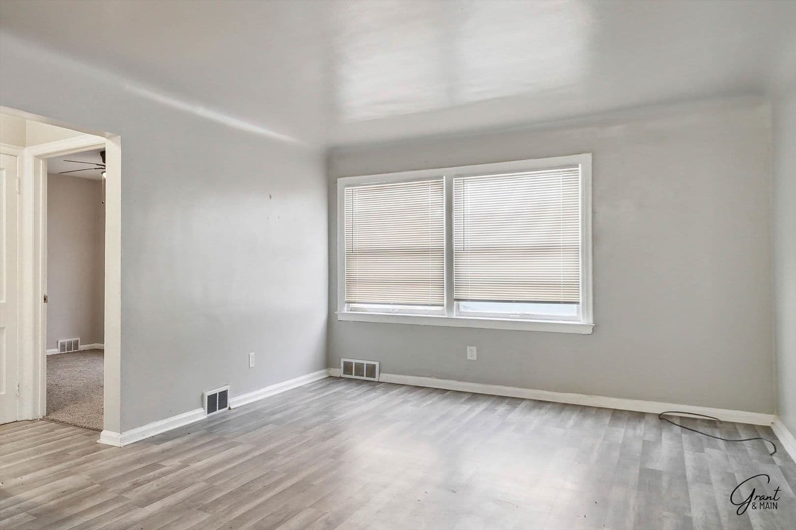 Detroit Apartment: 15818 Puritan