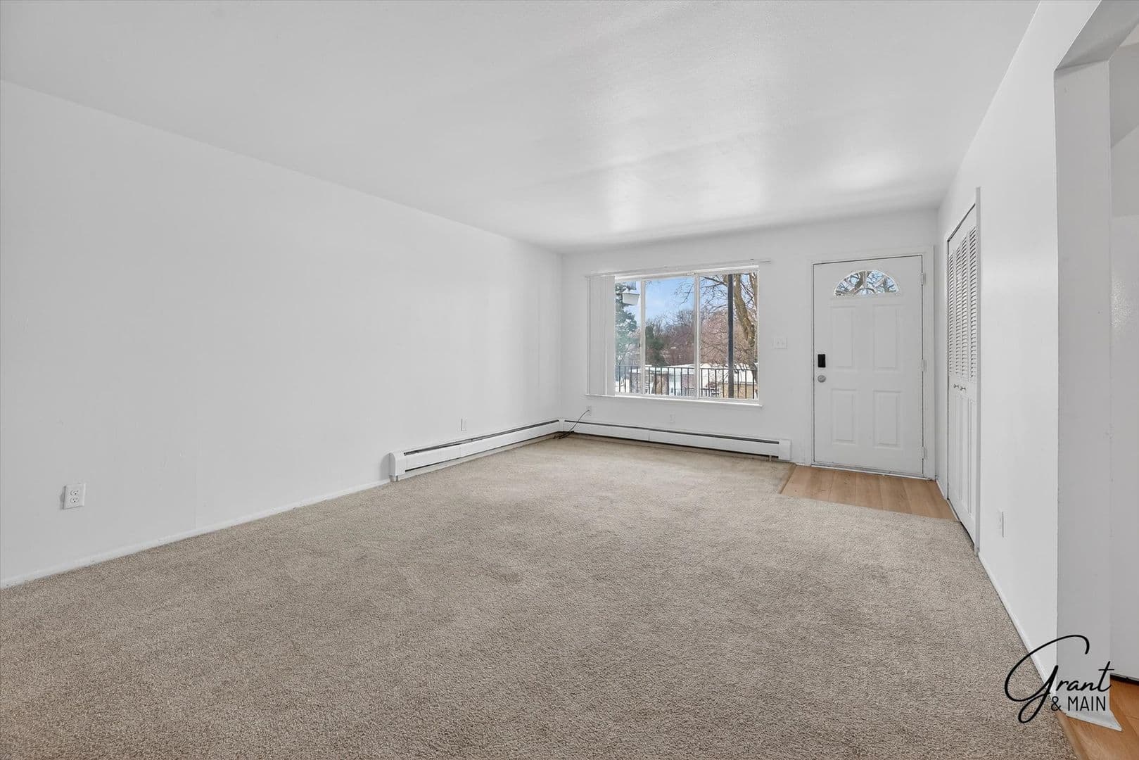 Garden City Apartment: 6409 Middlebelt