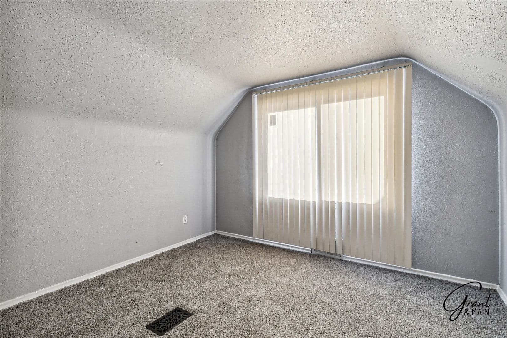 Detroit House: 15847 Chatham St.