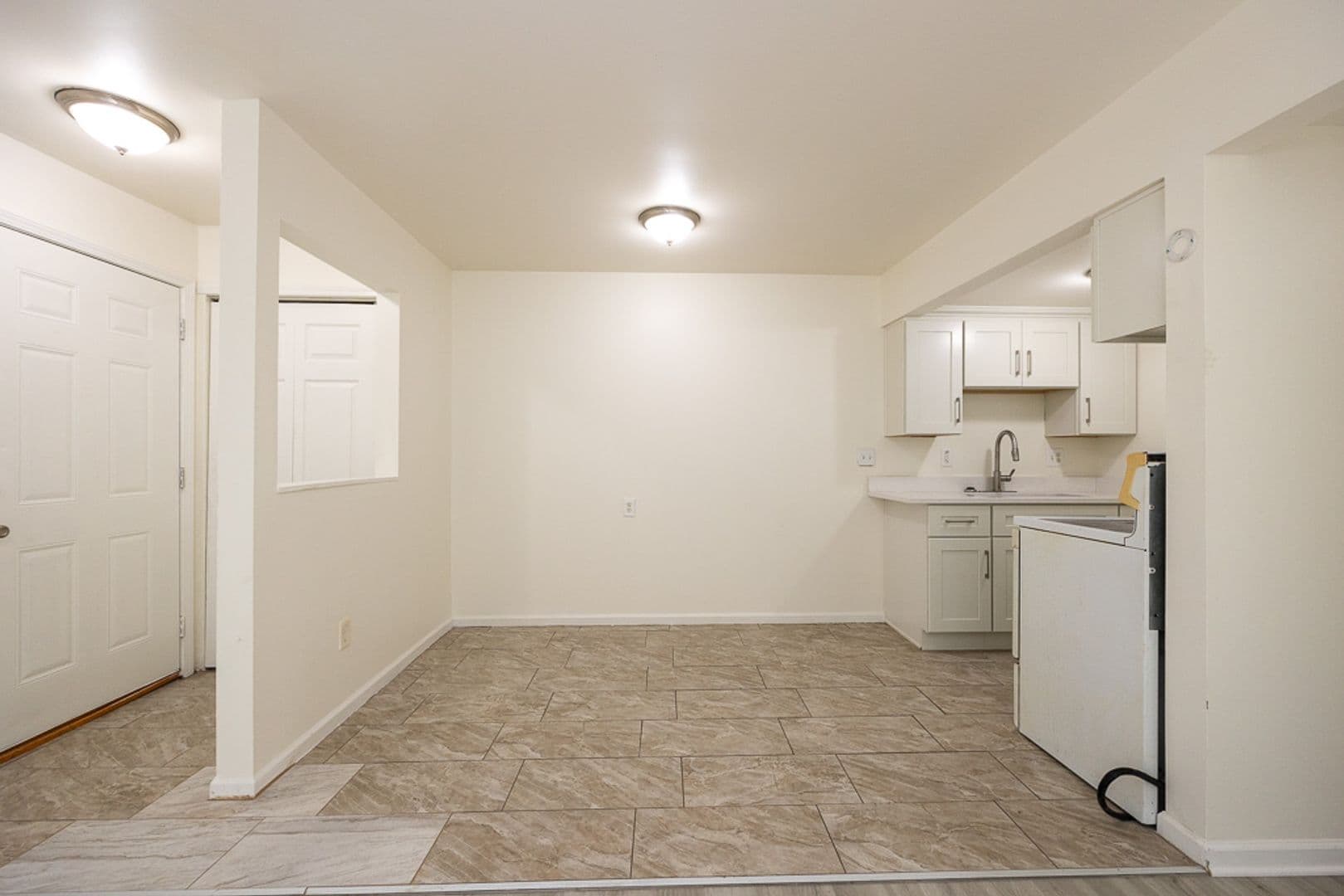 Detroit Apartment: 22330 W Warren