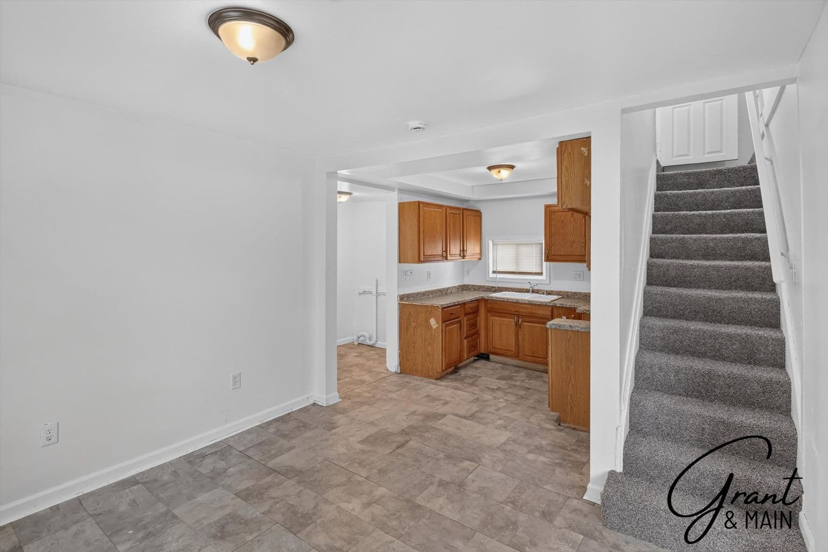 Eastpointe House: 21787 Nevada