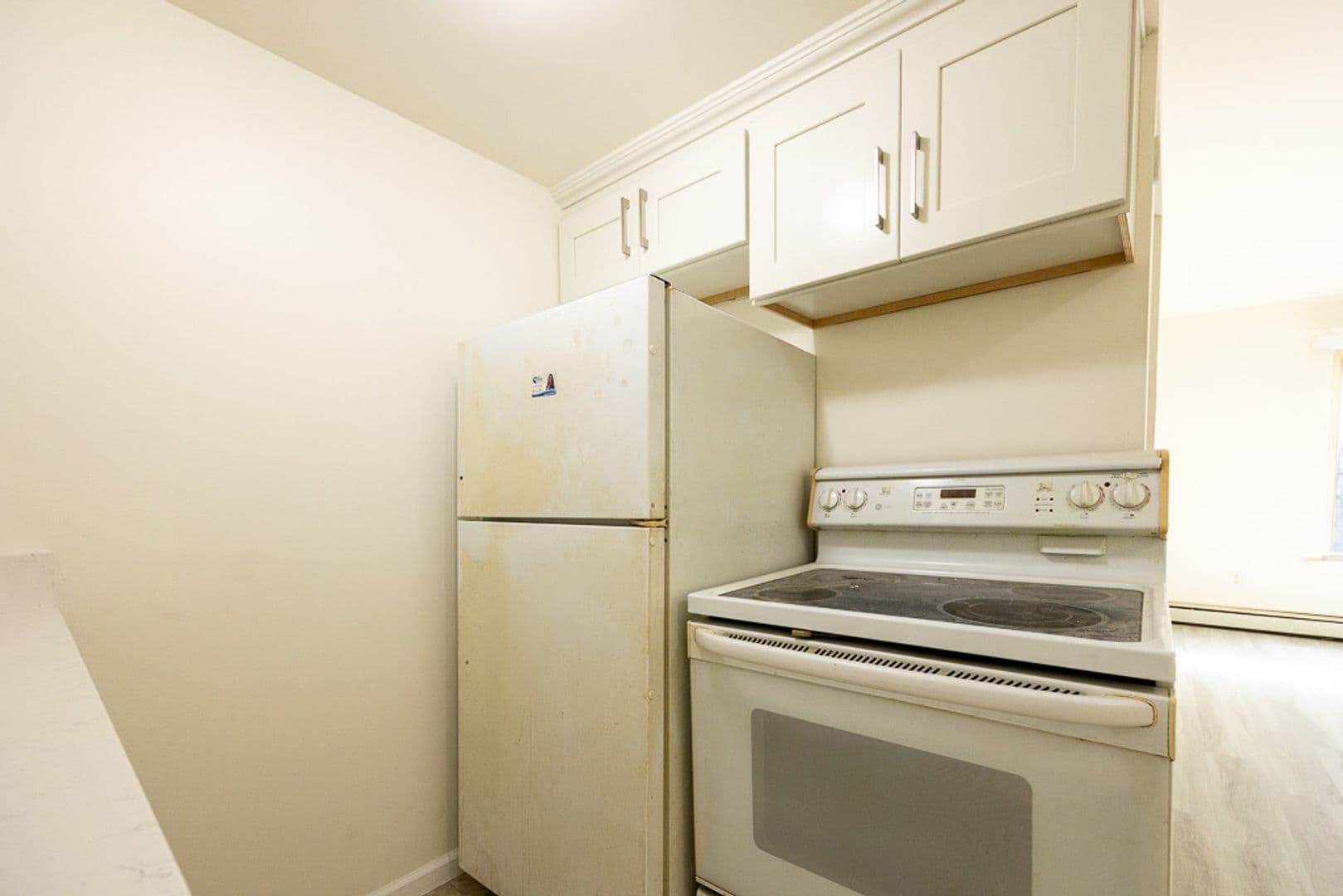Detroit Apartment: 22330 W Warren