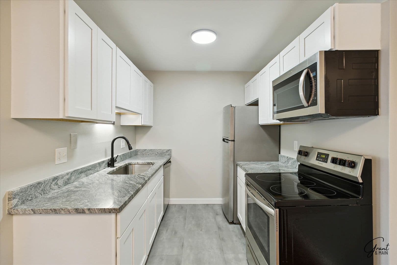 Ferndale Apartment: 494 E. Breckenridge