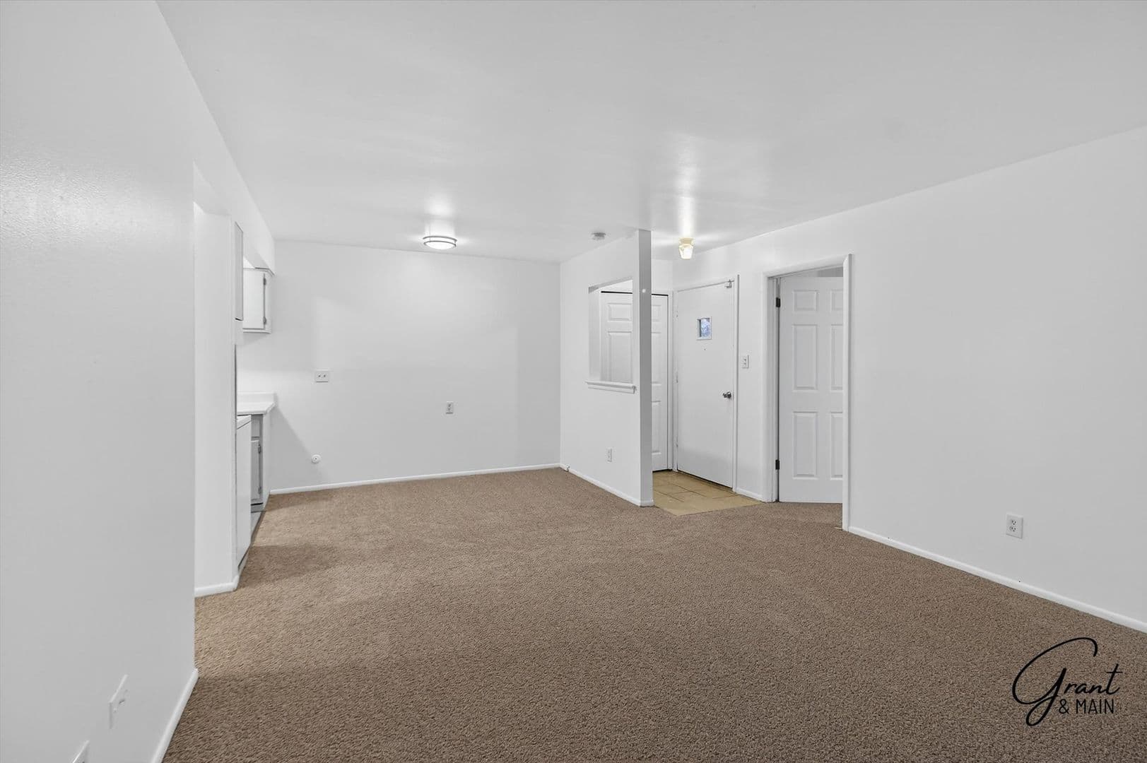 Detroit Apartment: 22330 W Warren