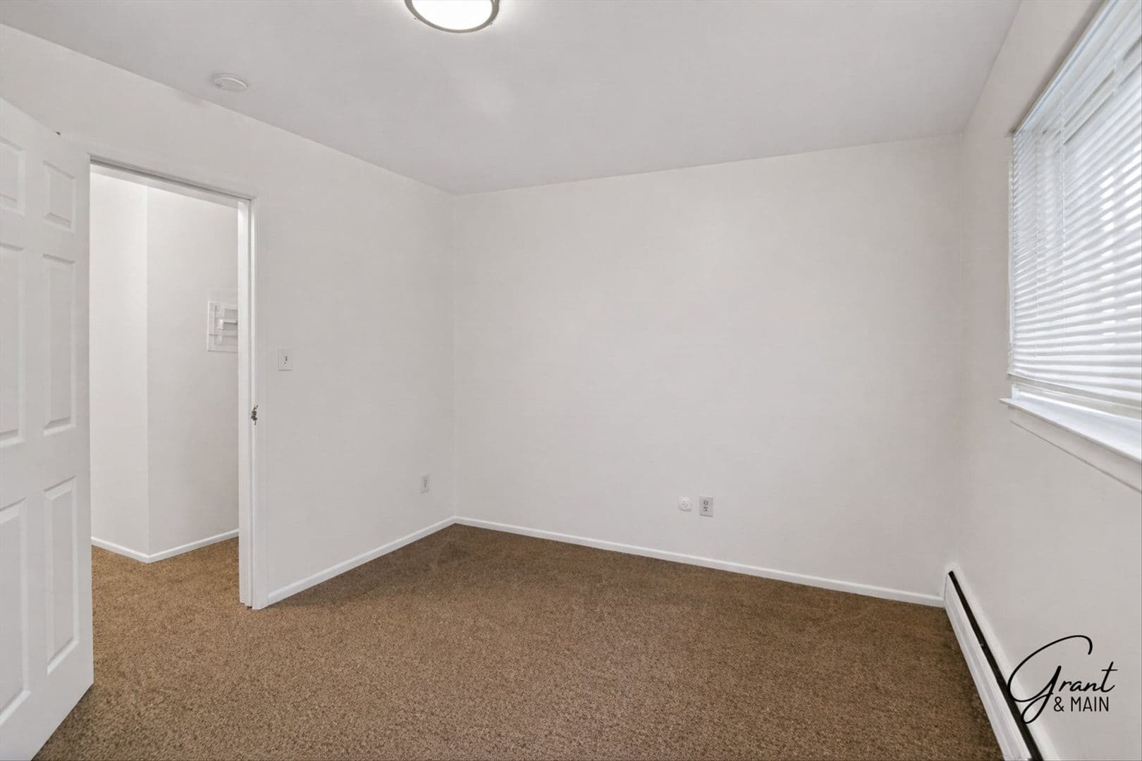 Detroit Apartment: 22330 W Warren