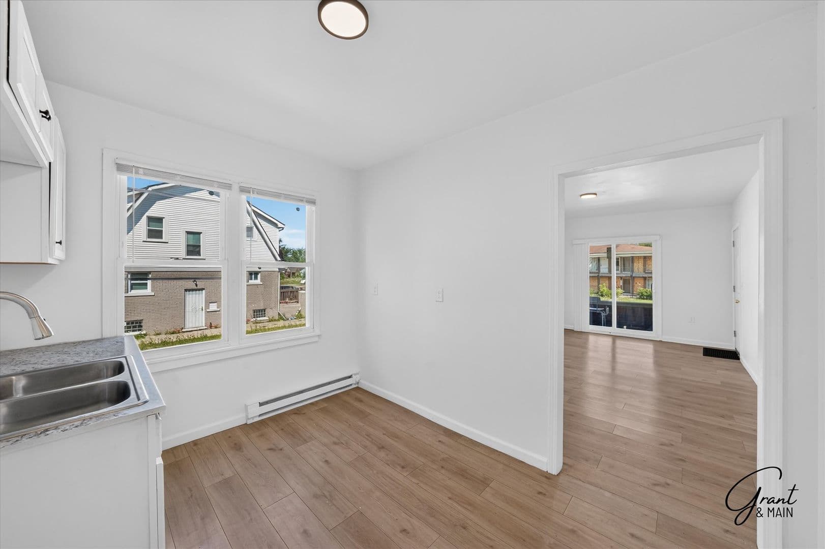 Detroit Apartment: 12932 Greiner