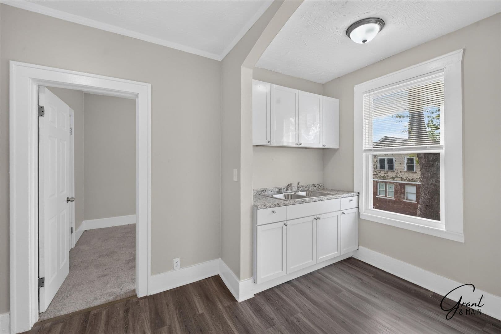 Detroit Apartment: 7005 - 7015 Eaton Street