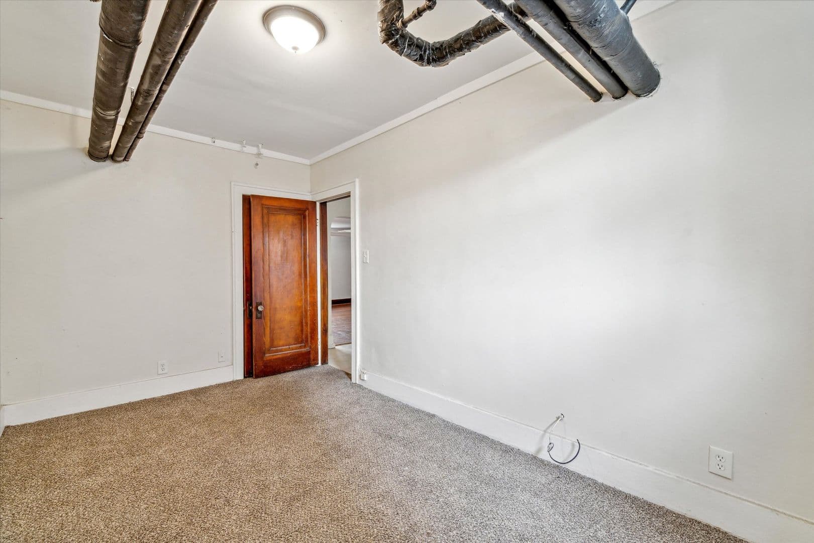 Detroit Apartment: 709 Hazelwood