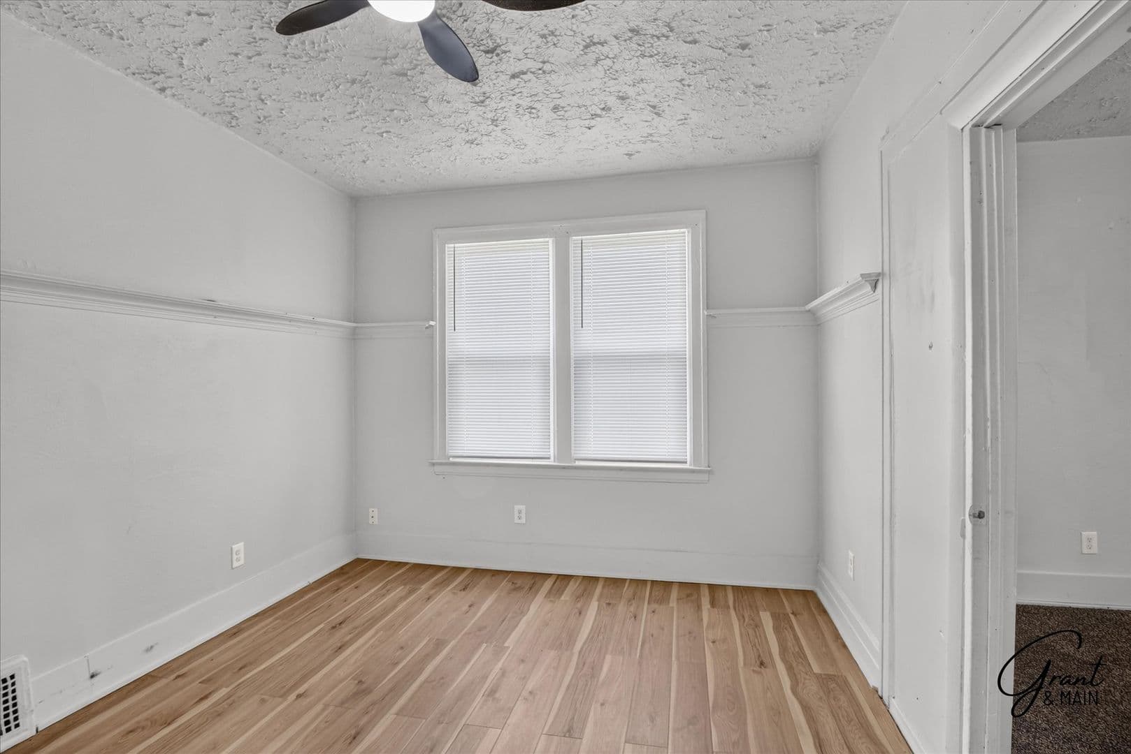 Detroit Apartment: 3509-3511 Concord St
