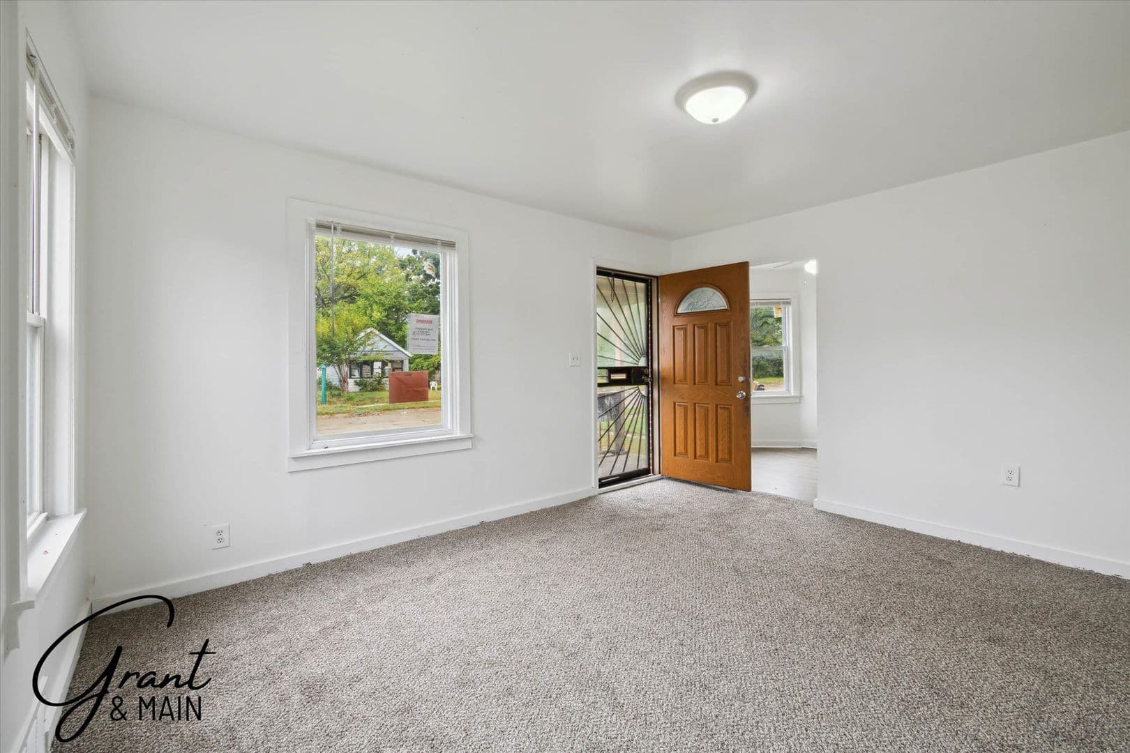 Detroit House: 13926 Rockdale