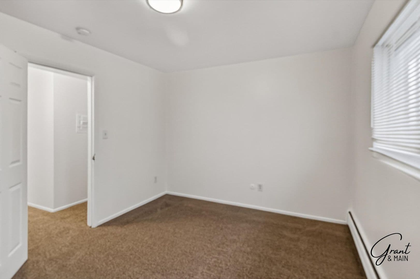 Detroit Apartment: 22330 W Warren