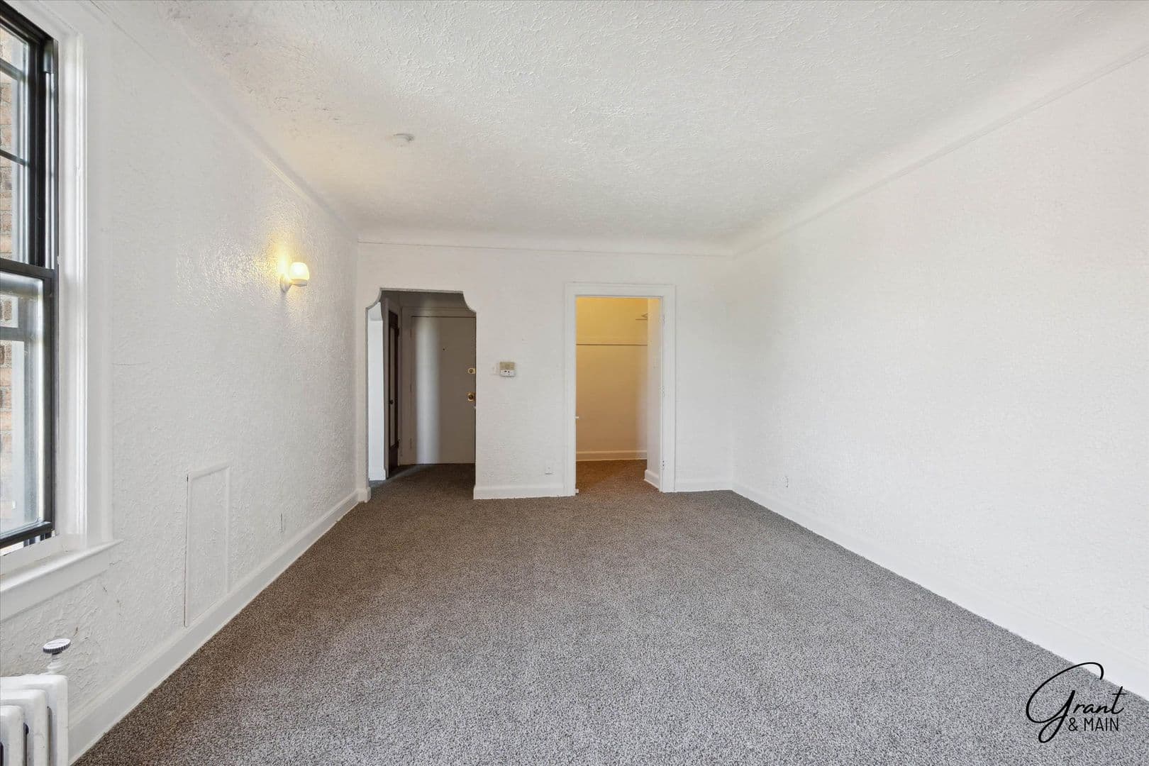 Detroit Apartment: 2023 Tuxedo Street