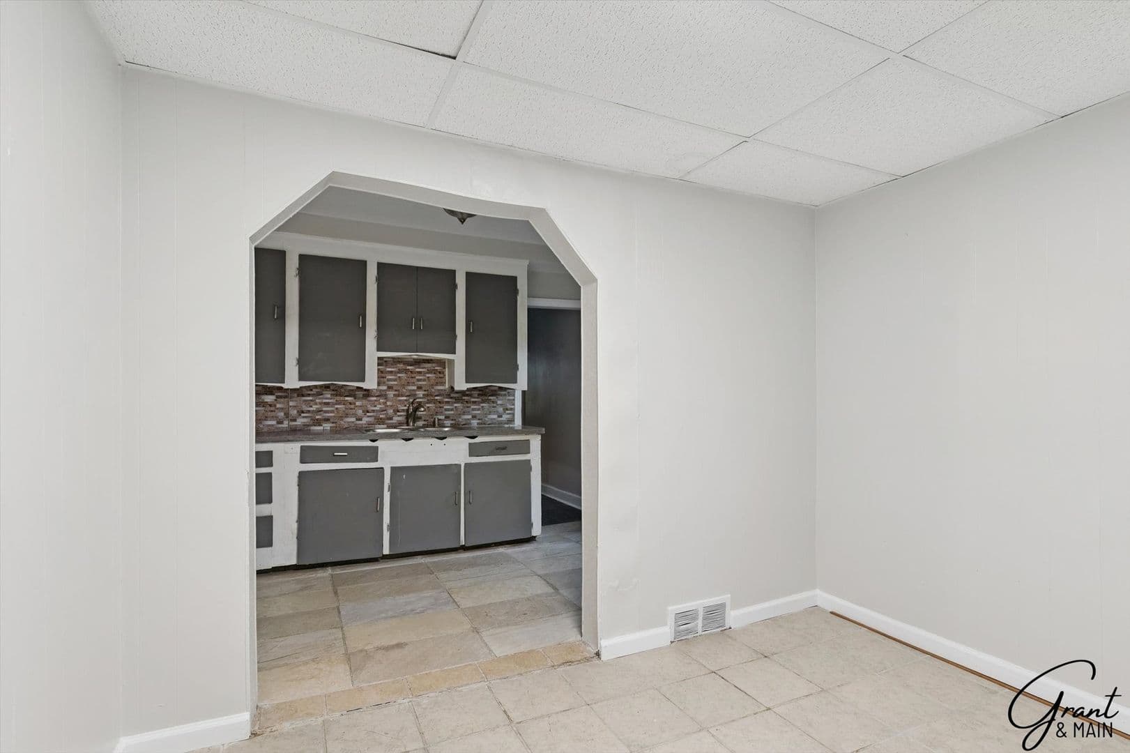 Detroit House: 4082 Hereford