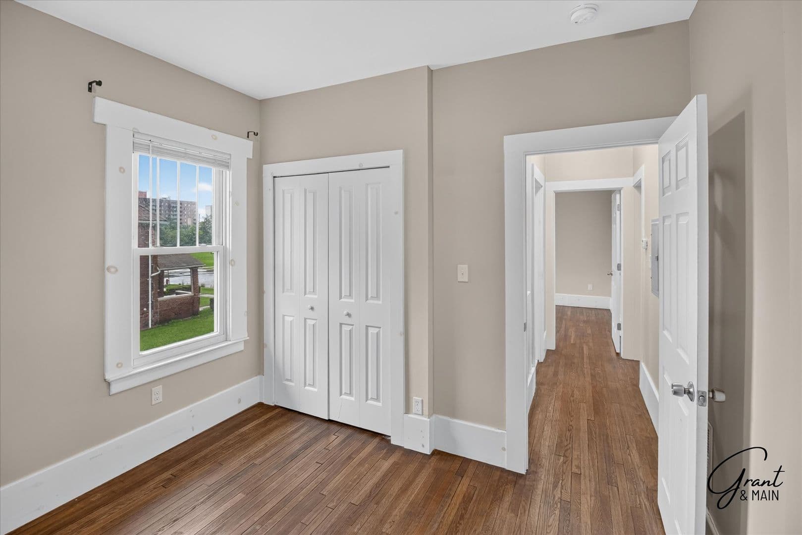 Detroit Apartment: 7426 - 7428 Dunedin
