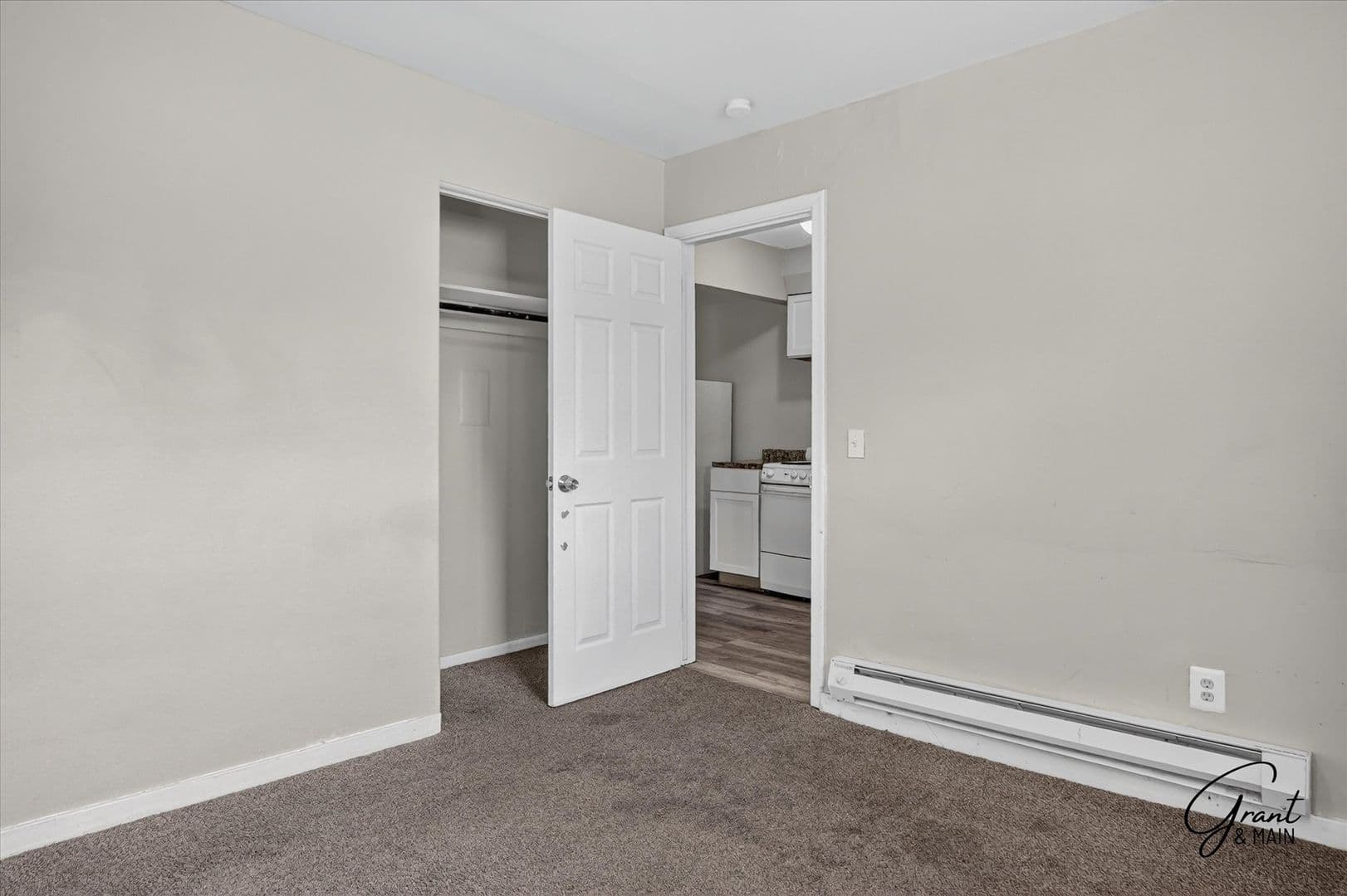 Detroit Apartment: 11546 Chalmers St