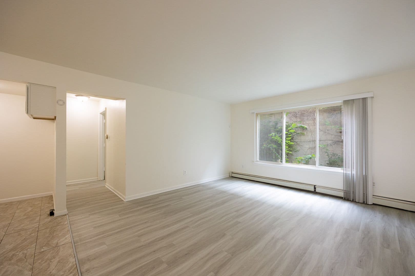 Detroit Apartment: 22330 W Warren