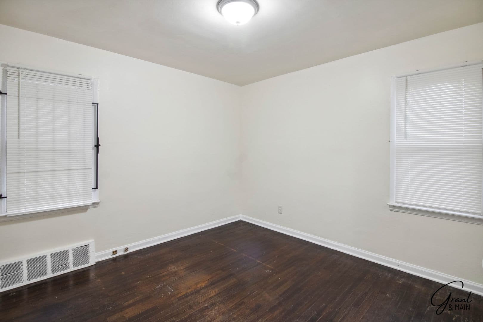 Detroit House: 19035 Fielding